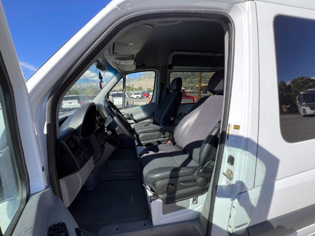 2016 Mercedes-Benz Sprinter 2500 Passenger Van High Roof 170-in. WB 9