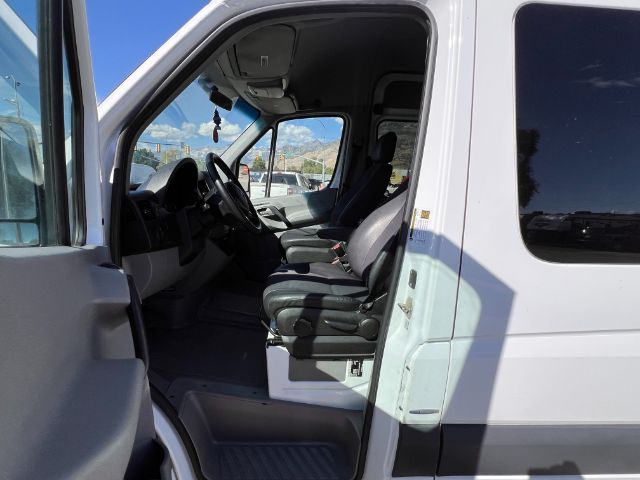 2016 Mercedes-Benz Sprinter 2500 Passenger Van High Roof 170-in. WB 8