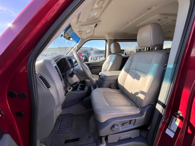 2016 Nissan NV Passenger 3500 SL V8 8