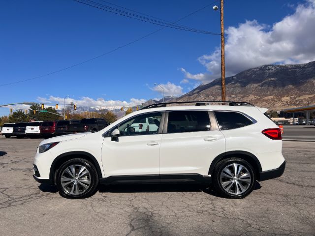 2019 Subaru Ascent Premium 7-Passenger 2