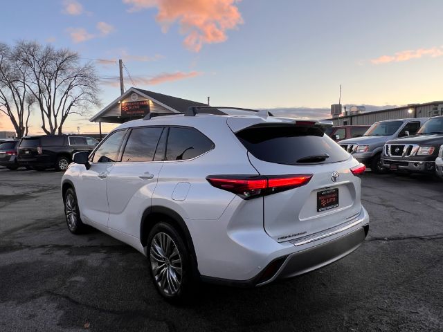 2022 Toyota Highlander Platinum AWD V6 5