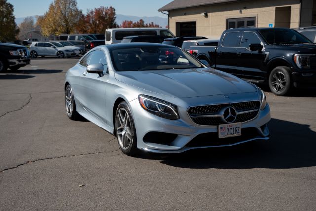 2015 Mercedes-Benz S-Class S550 4MATIC Coupe 3