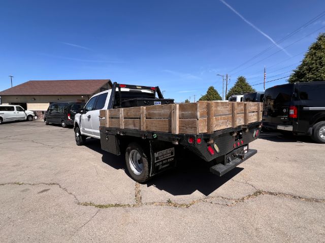 2019 Ford F-350 SD XLT Crew Cab Long Bed DRW 4WD 3