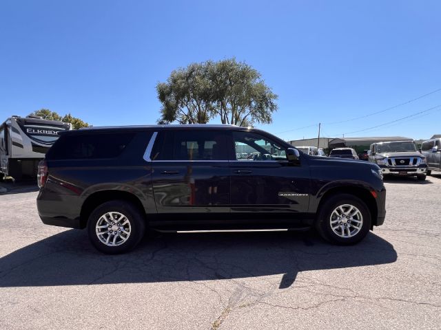 2023 Chevrolet Suburban LT 4WD 6