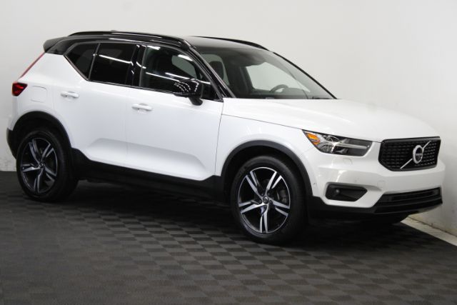 2019 Volvo XC40 R-Design