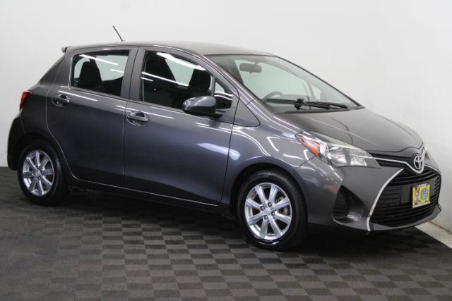 2015 Toyota Yaris LE