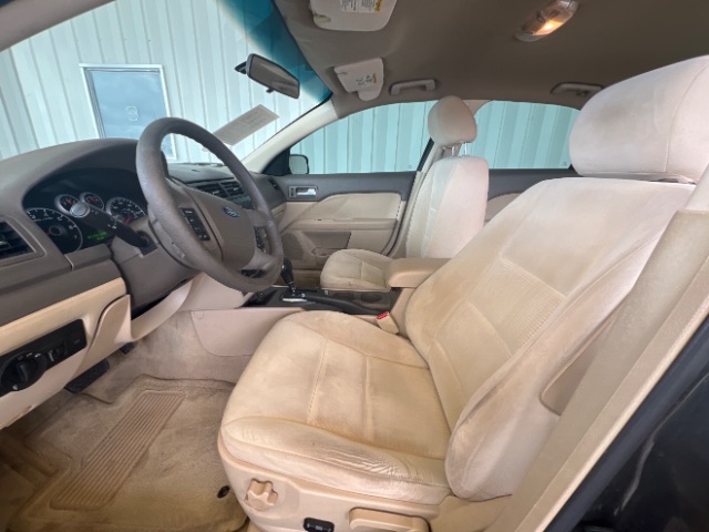 2007 Ford Fusion V6 SE's photo
