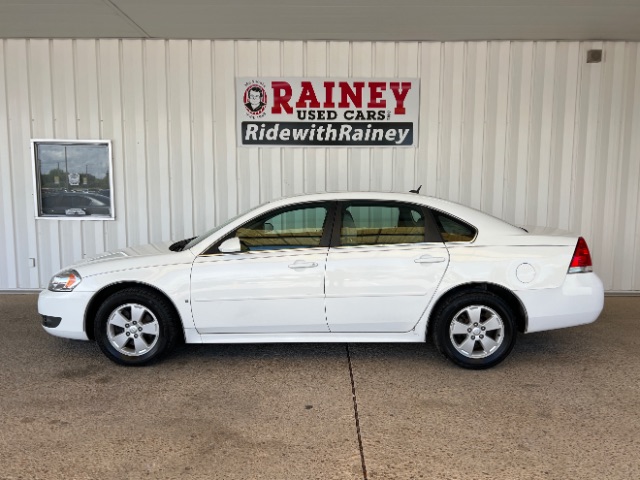 2010 Chevrolet Impala LT's photo