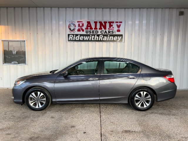 2013 Honda Accord LX's photo