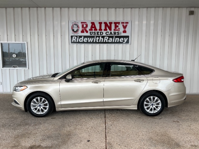 2018 Ford Fusion S FWD's photo
