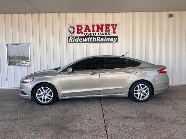 2015 Ford Fusion SE FWD's photo