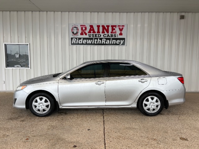 2013 Toyota Camry 2.5 Auto LE's photo