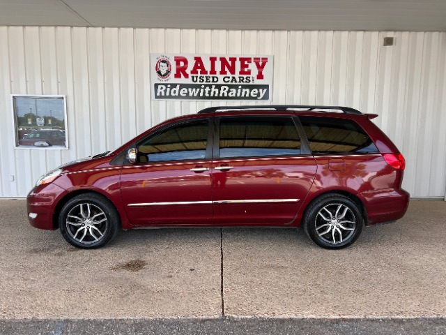 2006 Toyota Sienna XLE Limited's photo