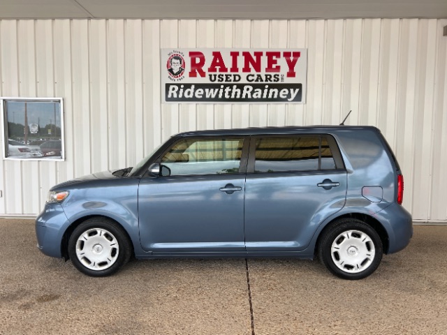 2009 Scion xB's photo