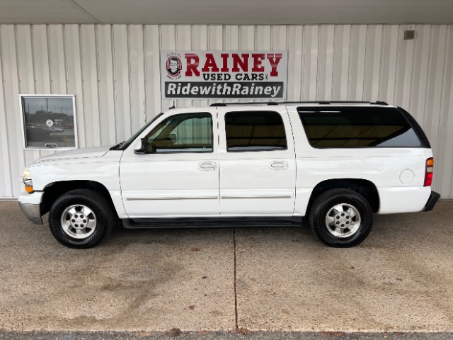 2003 Chevrolet Suburban LS's photo