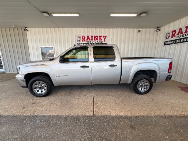 2007 GMC Sierra 2WD Crew Cab Work Truck SWB's photo