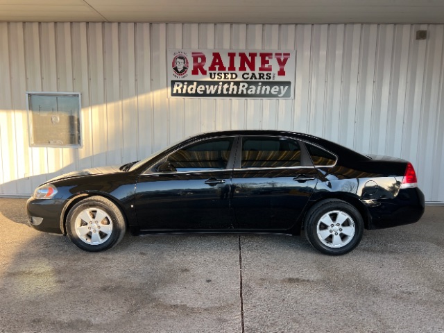 2010 Chevrolet Impala LT's photo