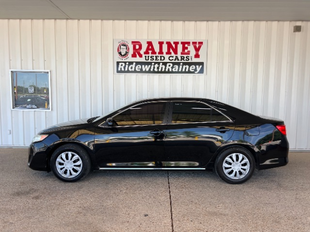 2012 Toyota Camry 2.5 Auto SE's photo
