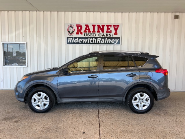 2013 Toyota RAV4 LE's photo