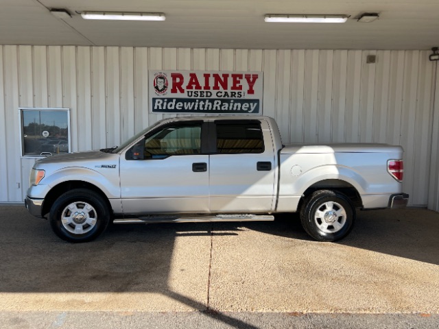 2010 Ford F-150 XLT's photo