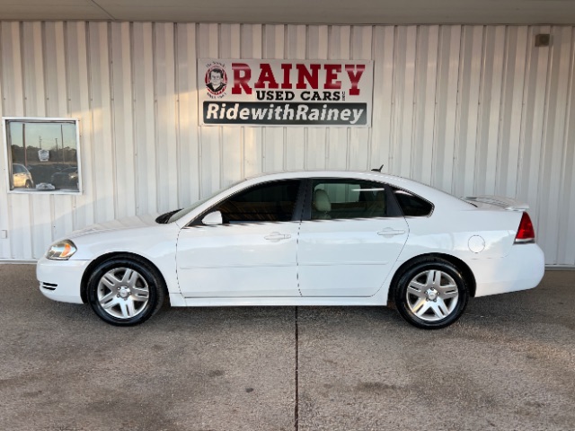 2011 Chevrolet Impala LT's photo
