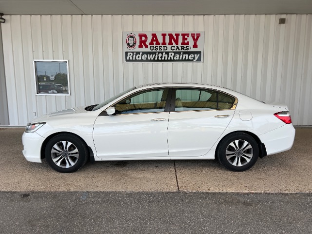 2013 Honda Accord LX Auto's photo