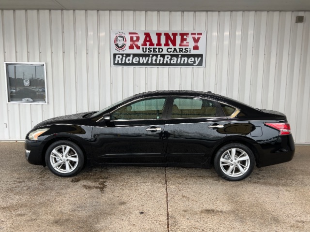 2015 Nissan Altima SL's photo