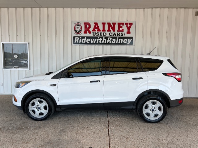 2018 Ford Escape S's photo