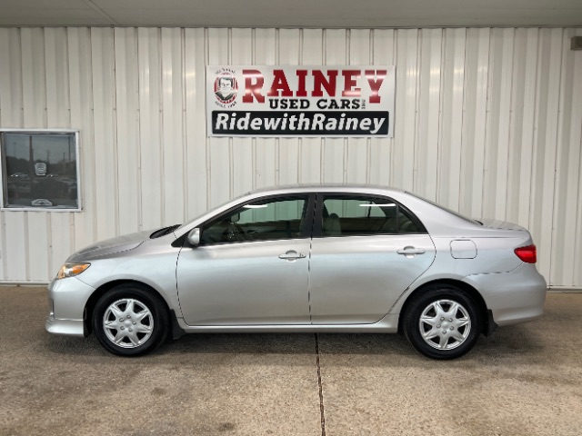 2011 Toyota Corolla S's photo