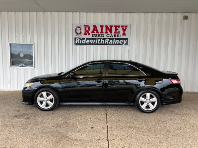 2010 Toyota Camry 2.5 Auto LE's photo