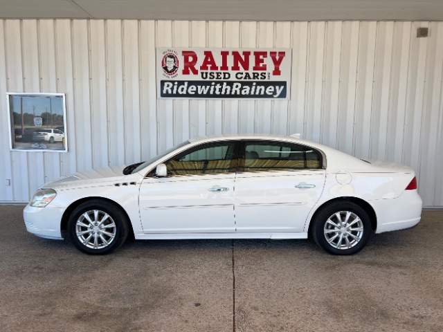 2011 Buick Lucerne CX's photo