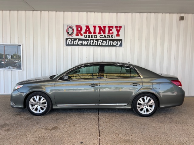 2011 Toyota Avalon Avalon's photo