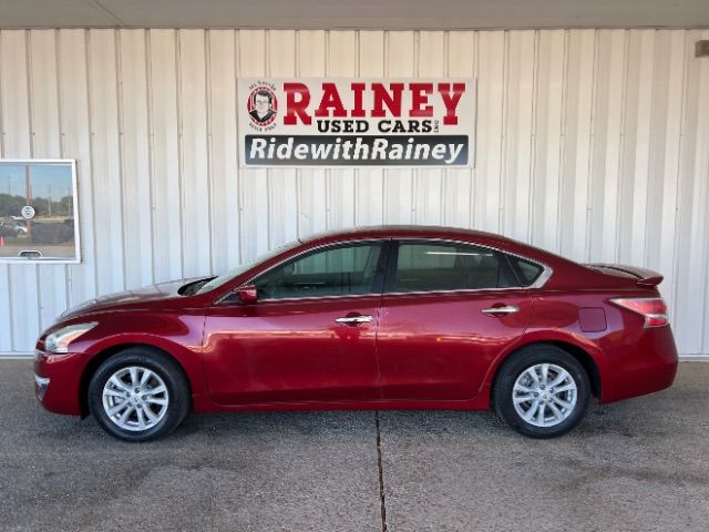 2014 Nissan Altima S's photo