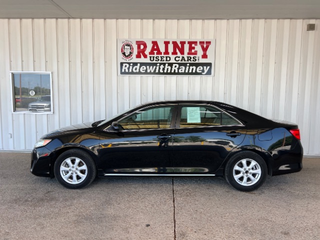 2012 Toyota Camry SE Limited Edition's photo