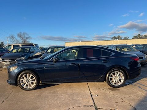 2016 Mazda MAZDA6 i Sport's photo