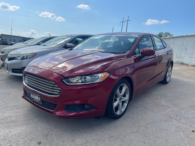 2016 Ford Fusion S's photo