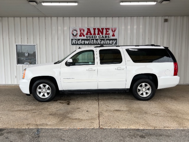 2013 GMC Yukon XL SLT's photo
