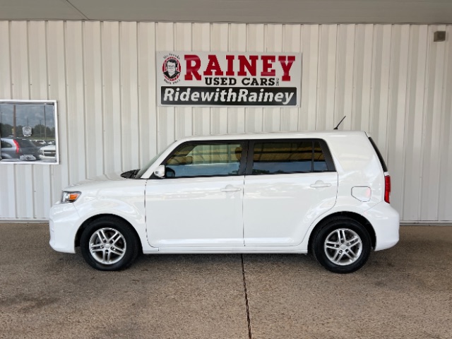 2013 Scion xB 10 Series's photo