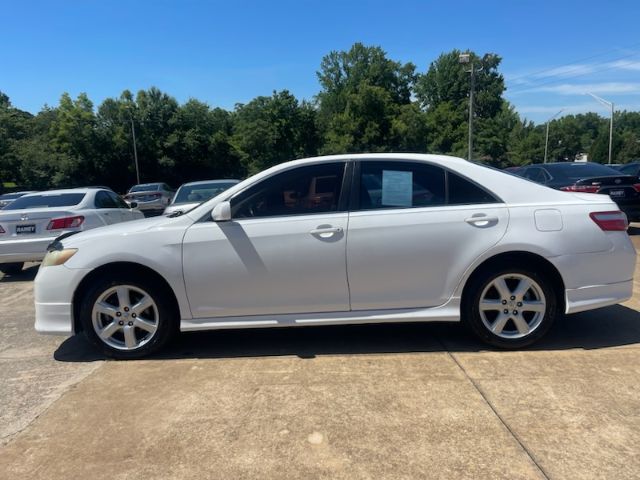 2009 Toyota Camry 2.4 SE's photo