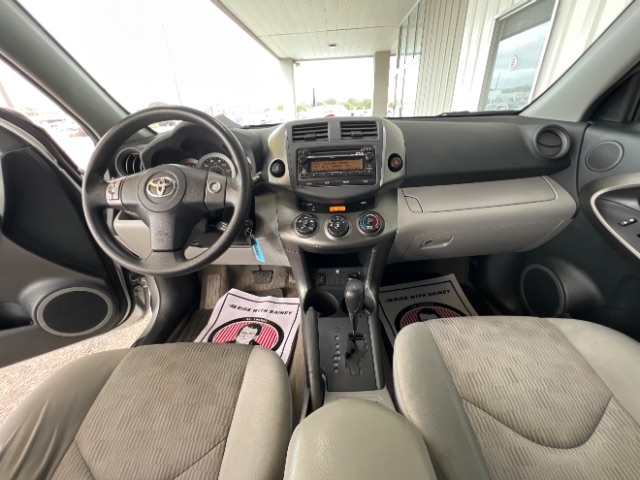 2012 Toyota RAV4 Base photo 6