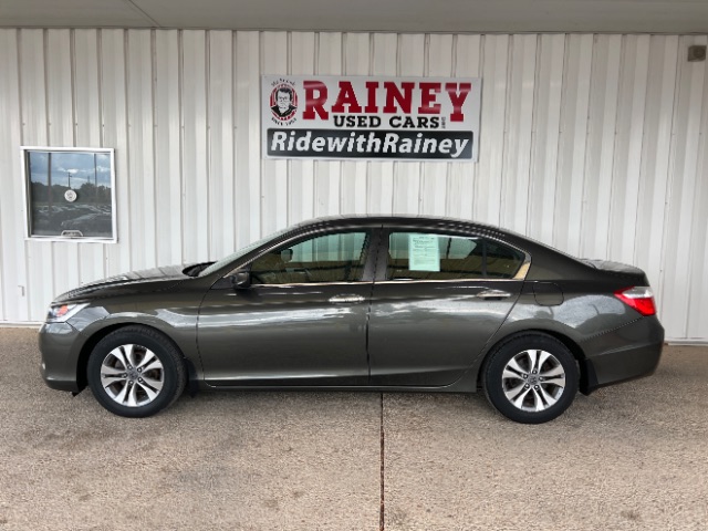 2013 Honda Accord LX's photo