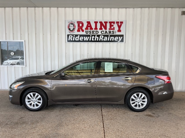 2013 Nissan Altima Sedan S's photo