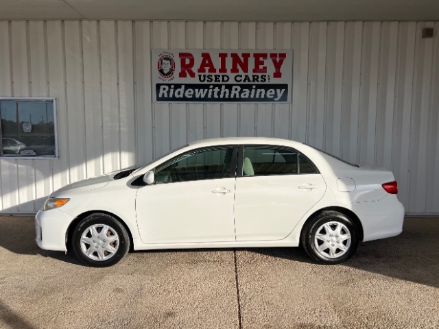 2011 Toyota Corolla LE's photo