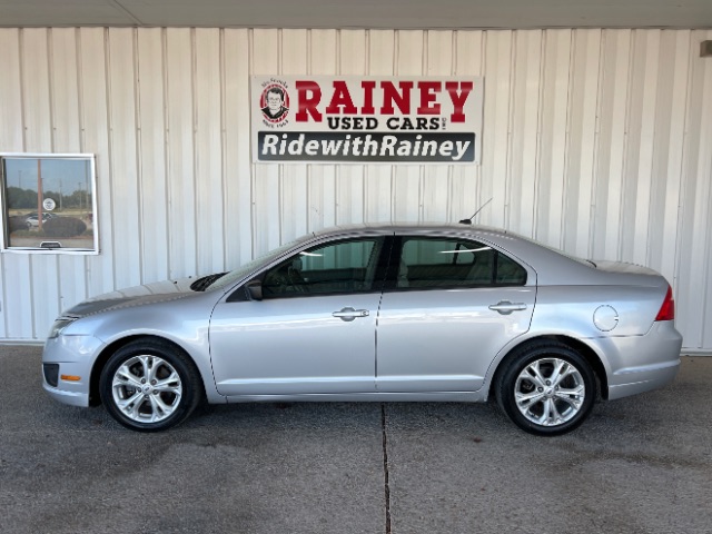 2010 Ford Fusion S's photo