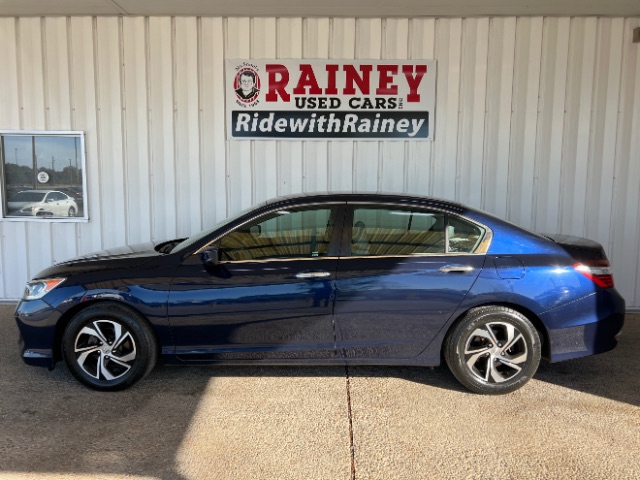 2016 Honda Accord LX's photo