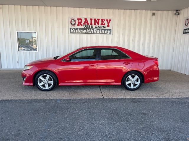 2012 Toyota Camry 2.5 Auto SE's photo