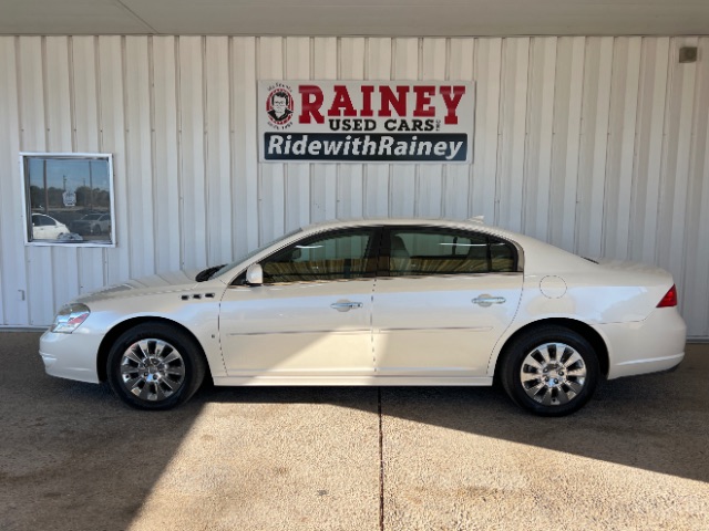 2010 Buick Lucerne CXL's photo