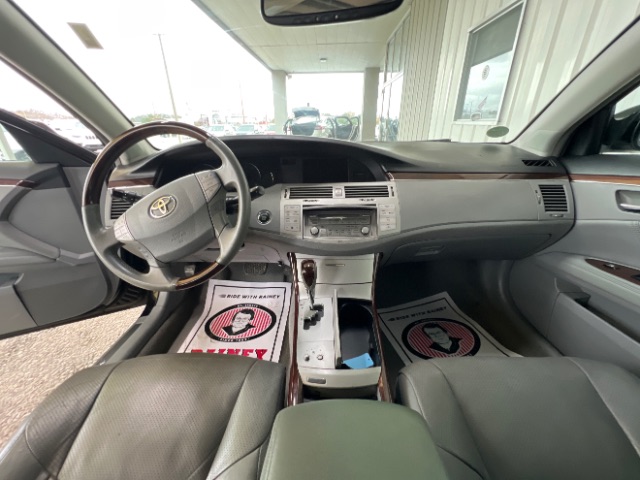 2008 Toyota Avalon Limited photo 6