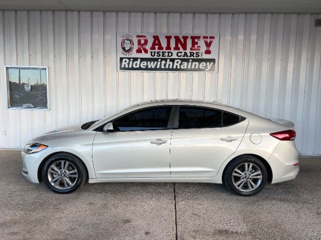 2018 Hyundai Elantra Value Edition's photo