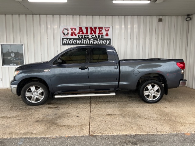 2008 Toyota Tundra SR5's photo